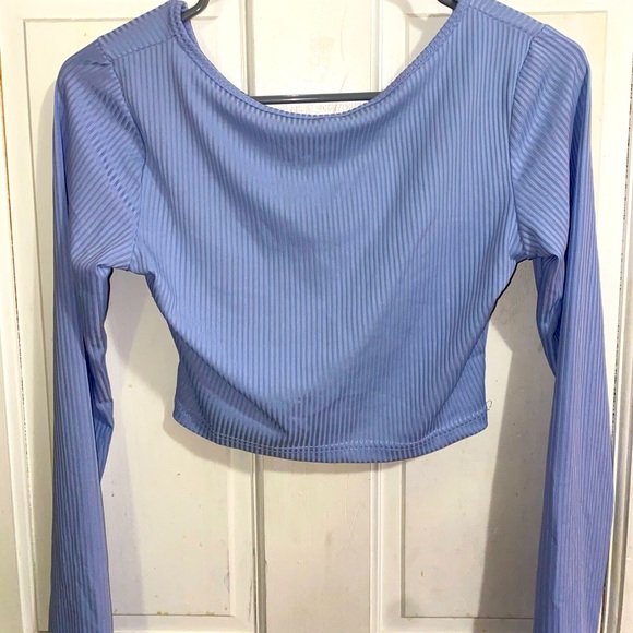 Blue Ribbed crop top - Picture 2 of 2